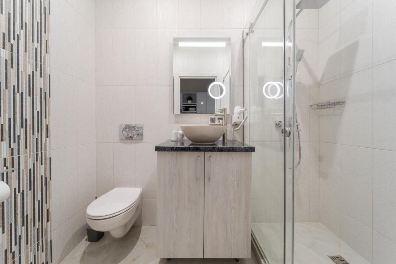 Ferienwohnung Luxury Flat In Downtown 2 Lemberg Exterior foto