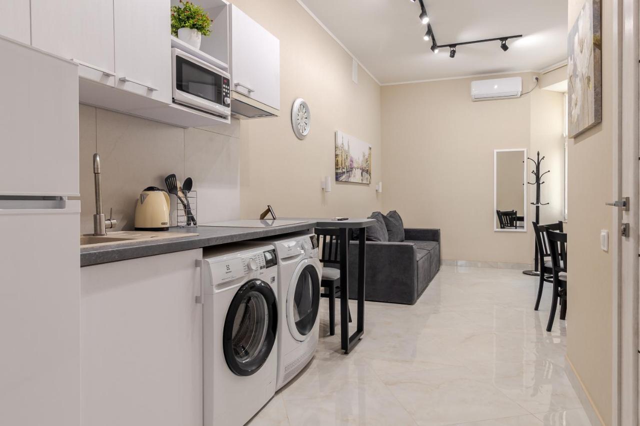 Ferienwohnung Luxury Flat In Downtown 2 Lemberg Exterior foto